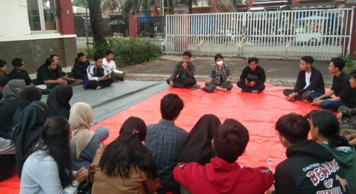 Thumbnail artikel Titik Terang Pengosongan Lahan Kantin Unsika, Akankah Pedagang Diberi Haknya?